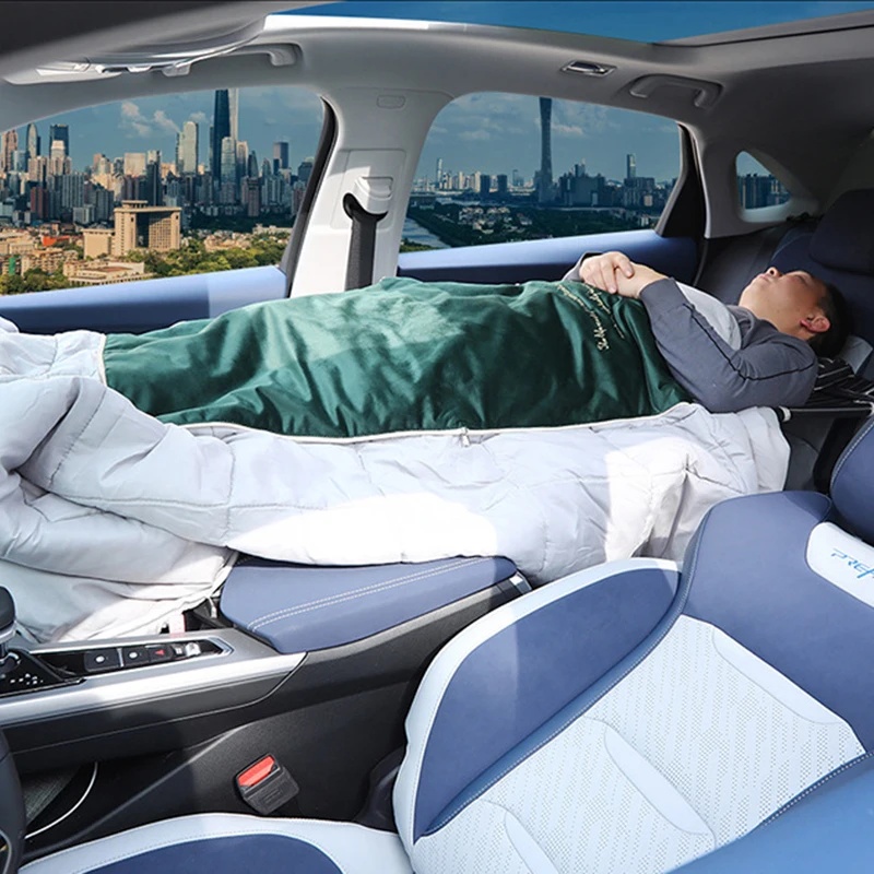 Universelle Auto-Luftmatratze  – Travel Accessories Under $20 Bewertung und Preis